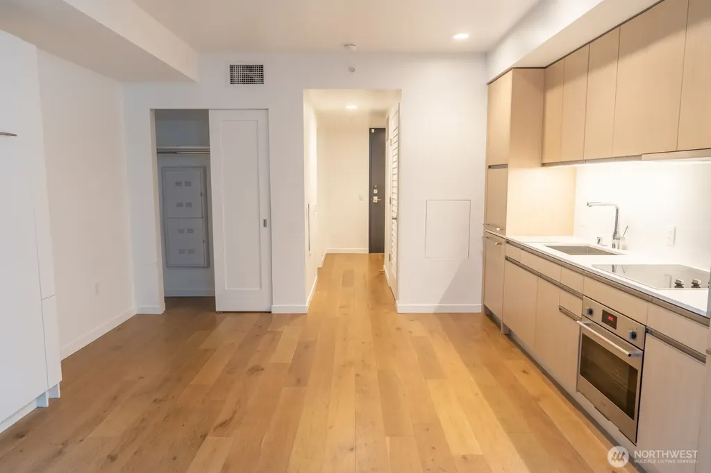 1808 Minor Avenue Seattle WA 98101