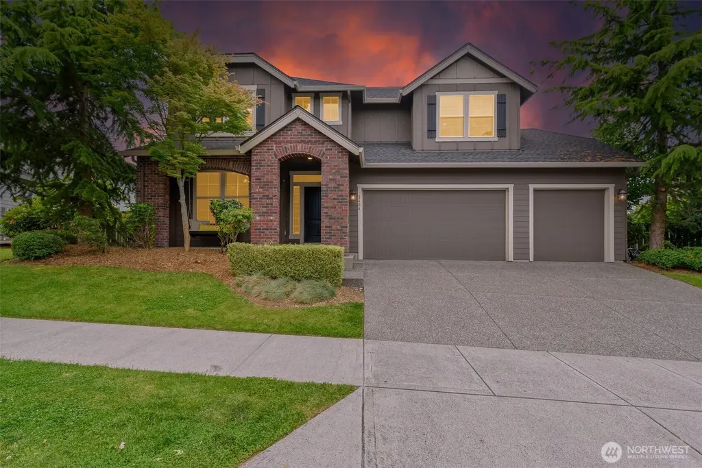 2404 NE 187th Place Vancouver WA 98684