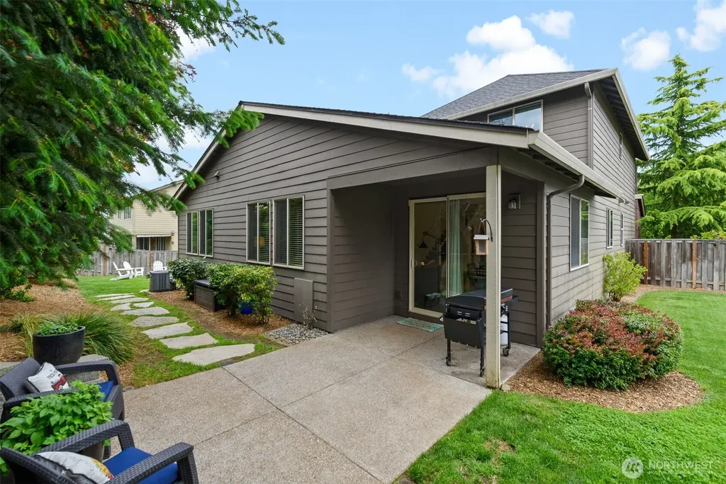 2404 NE 187th Place Vancouver WA 98684