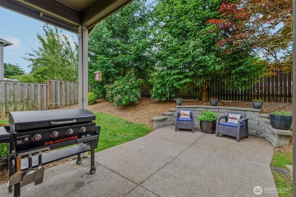 2404 NE 187th Place Vancouver WA 98684