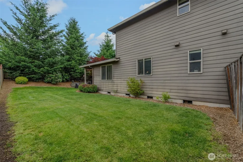 2404 NE 187th Place Vancouver WA 98684