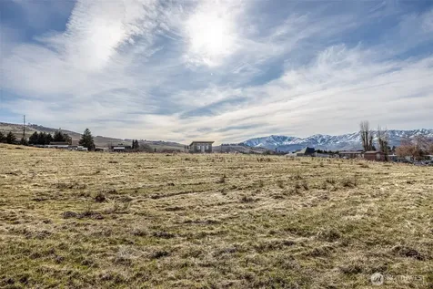 127 Hurley Lane Manson WA 98831