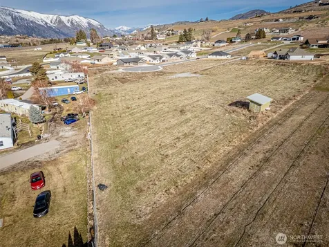 127 Hurley Lane Manson WA 98831