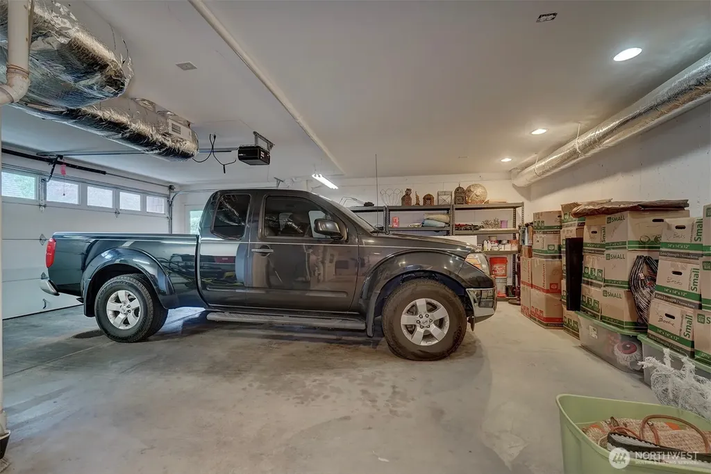2329 NE Thistle Court Poulsbo WA 98370