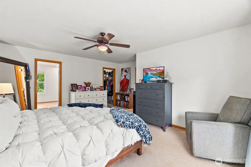 875 Candlestick Lane SW Tumwater WA 98512