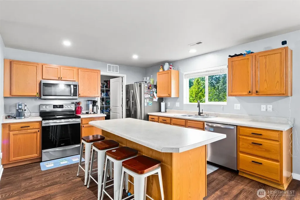 875 Candlestick Lane SW Tumwater WA 98512
