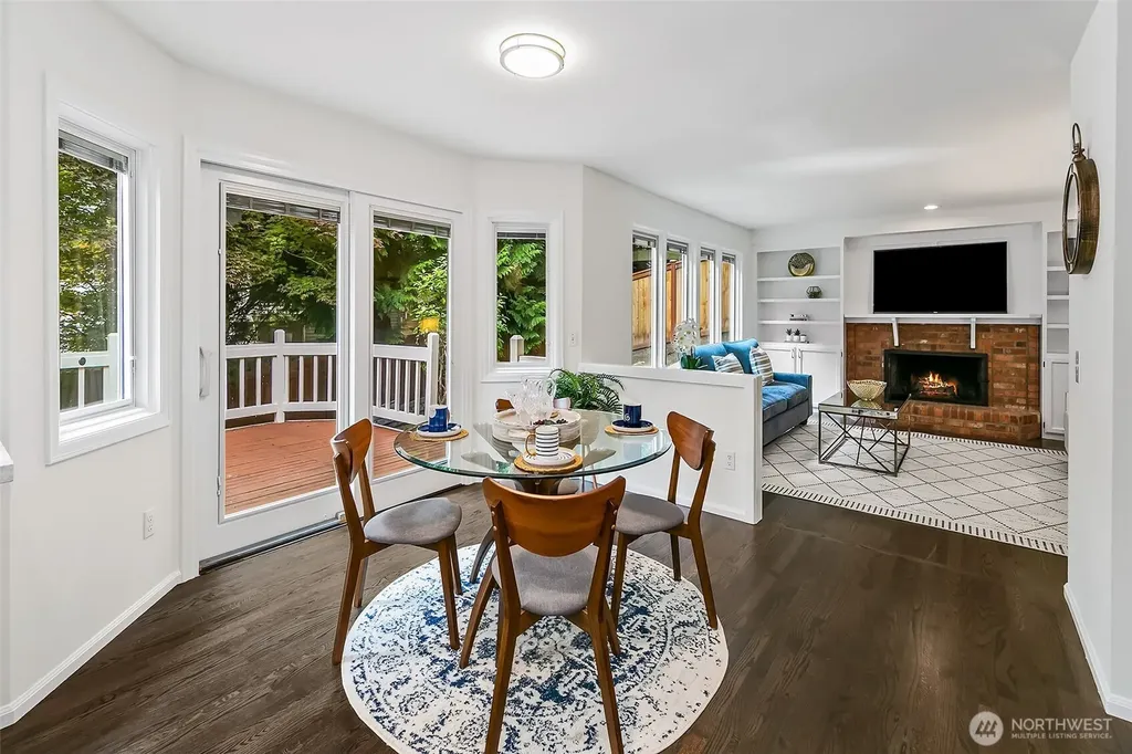 1911 224th Place NE Sammamish WA 98074