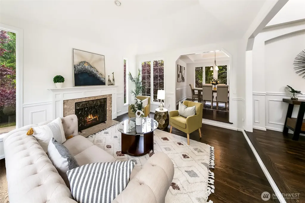 1911 224th Place NE Sammamish WA 98074