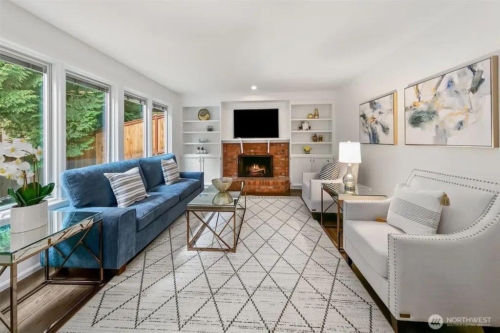 1911 224th Place NE Sammamish WA 98074