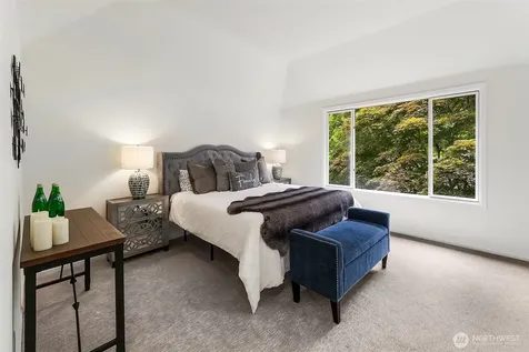 1911 224th Place NE Sammamish WA 98074