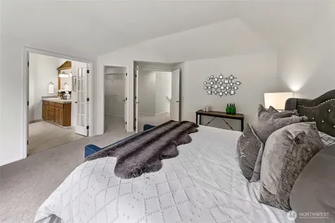 1911 224th Place NE Sammamish WA 98074