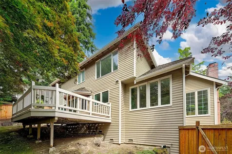 1911 224th Place NE Sammamish WA 98074