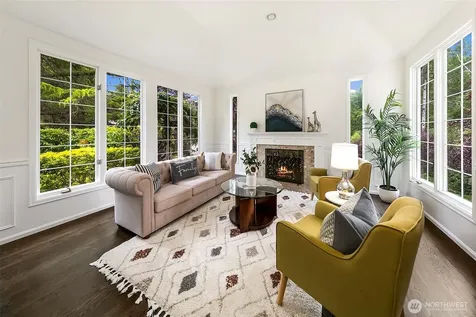 1911 224th Place NE Sammamish WA 98074
