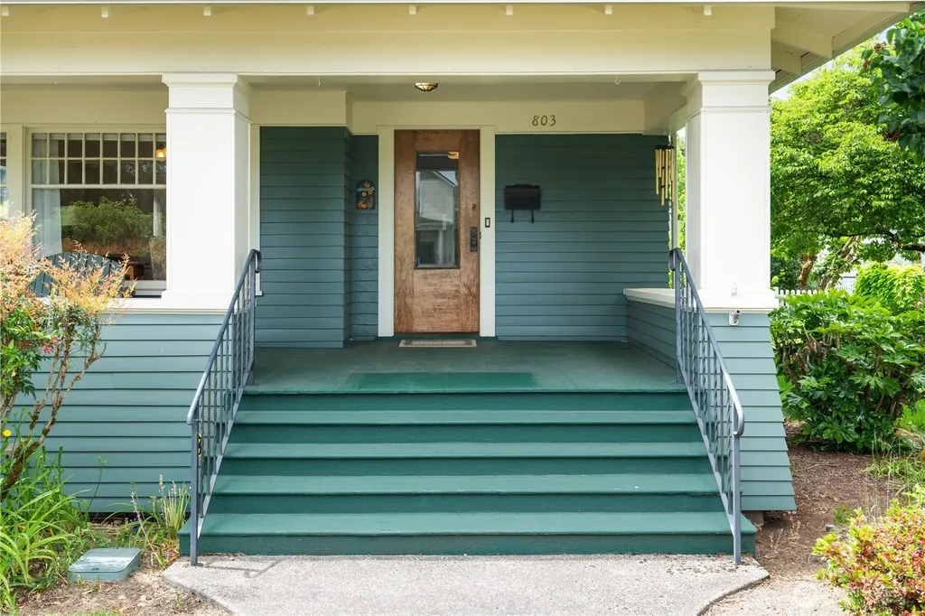 803 G Street Centralia WA 98532