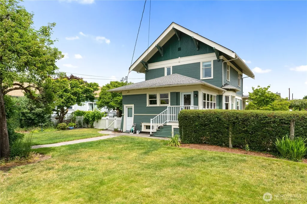 803 G Street Centralia WA 98532