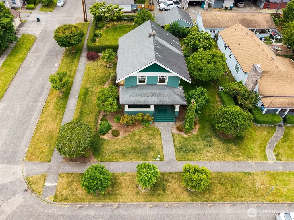 803 G Street Centralia WA 98532