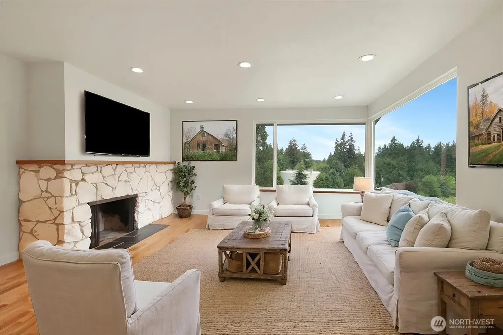 722 172nd Street NW Arlington WA 98223