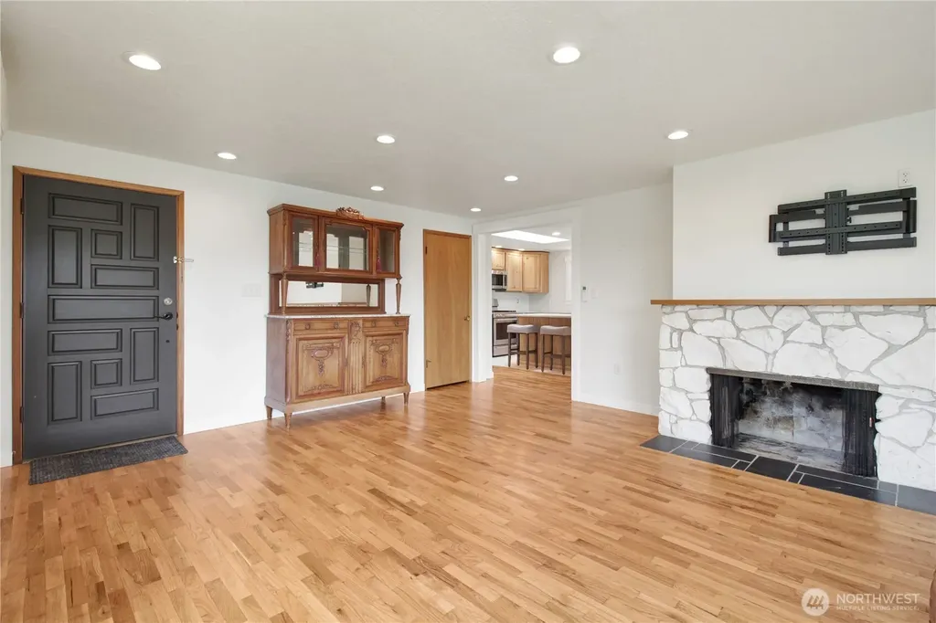 722 172nd Street NW Arlington WA 98223