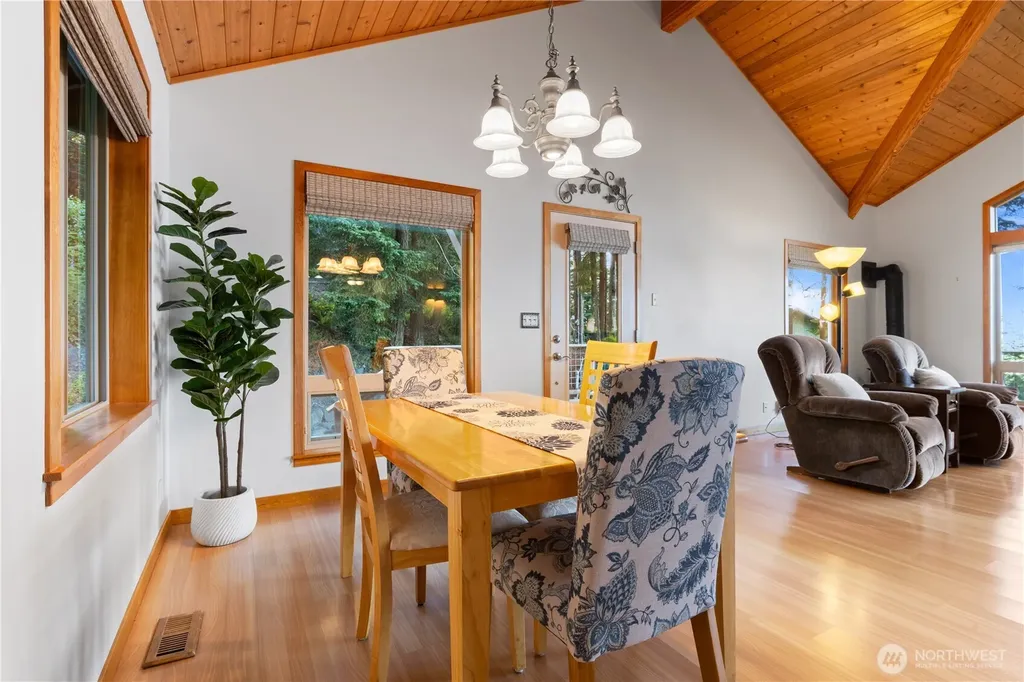 1058 Dana Circle Lummi Island WA 98262