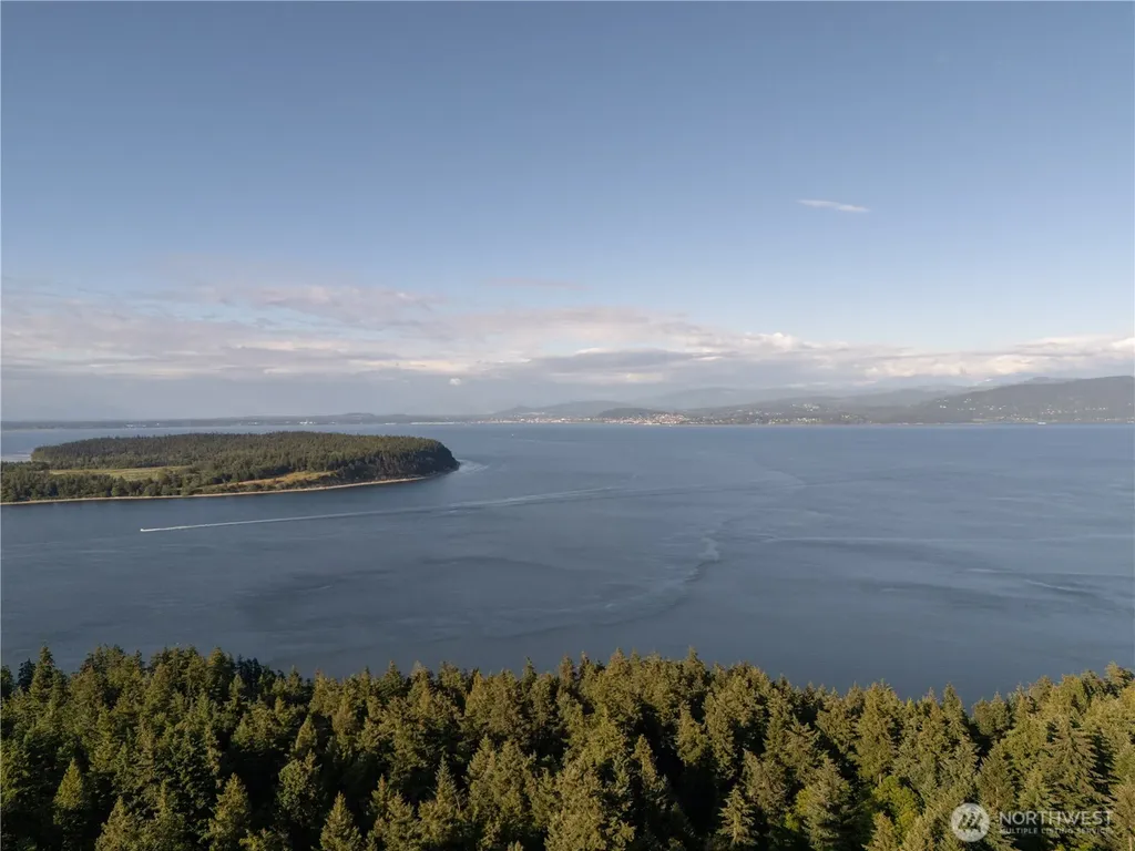 1058 Dana Circle Lummi Island WA 98262