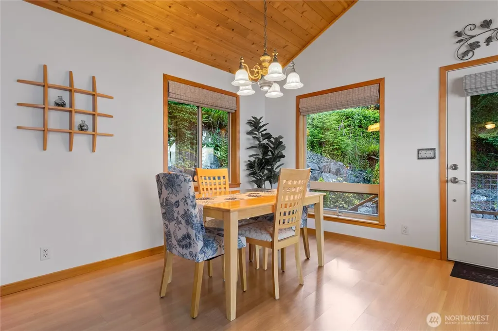 1058 Dana Circle Lummi Island WA 98262