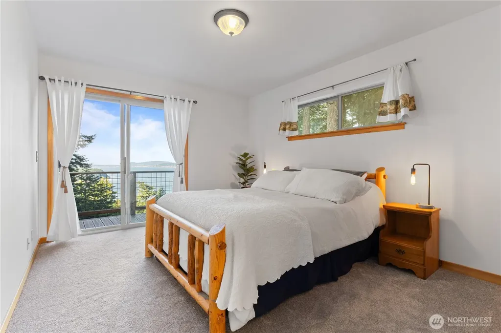1058 Dana Circle Lummi Island WA 98262