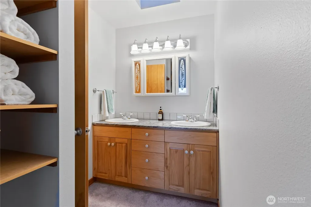 1058 Dana Circle Lummi Island WA 98262