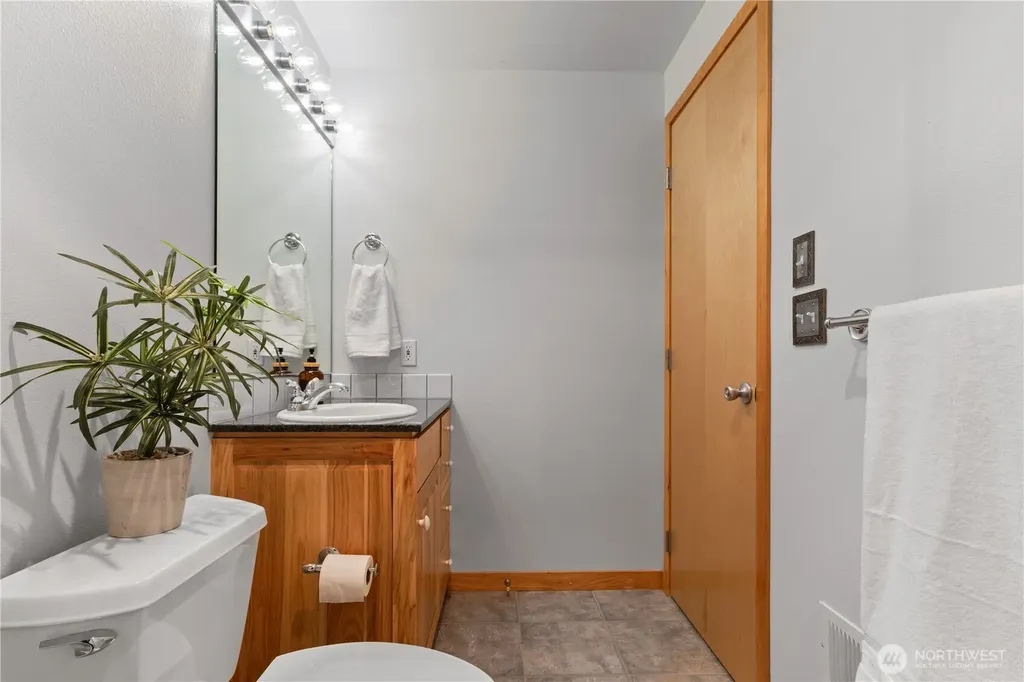 1058 Dana Circle Lummi Island WA 98262