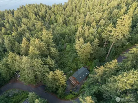 1058 Dana Circle Lummi Island WA 98262