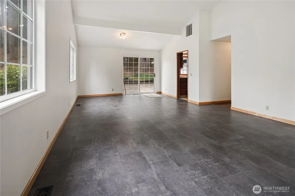 1011 NW 405th Street Woodland WA 98674