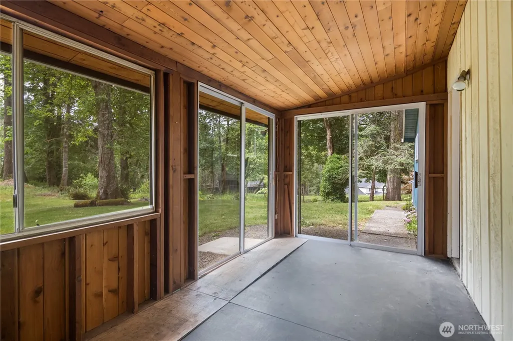 1011 NW 405th Street Woodland WA 98674
