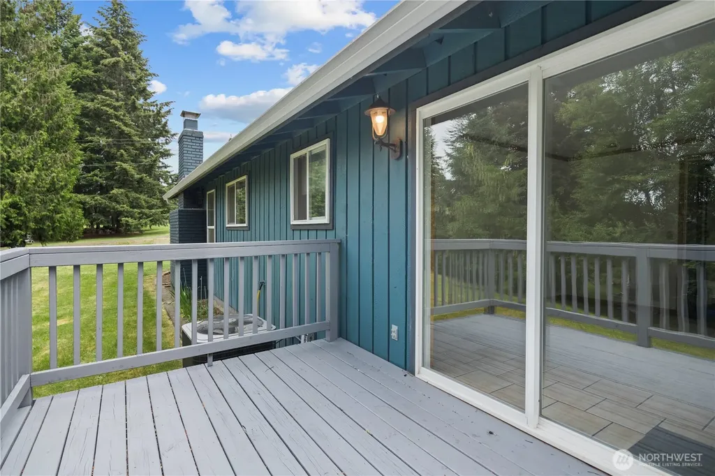 1011 NW 405th Street Woodland WA 98674
