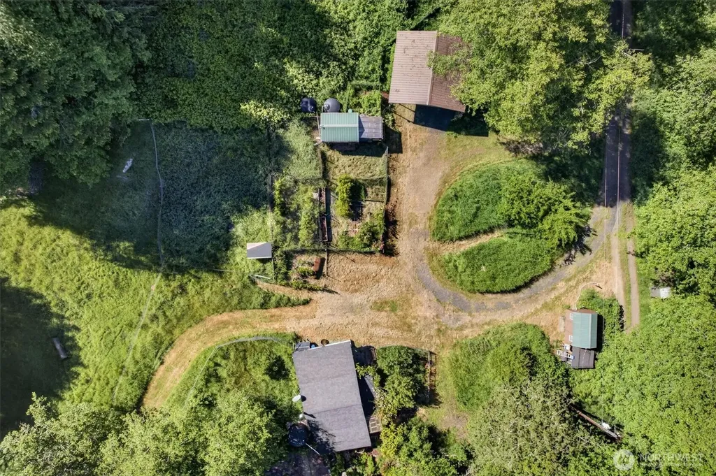 165 Barr Road Rosburg WA 98643