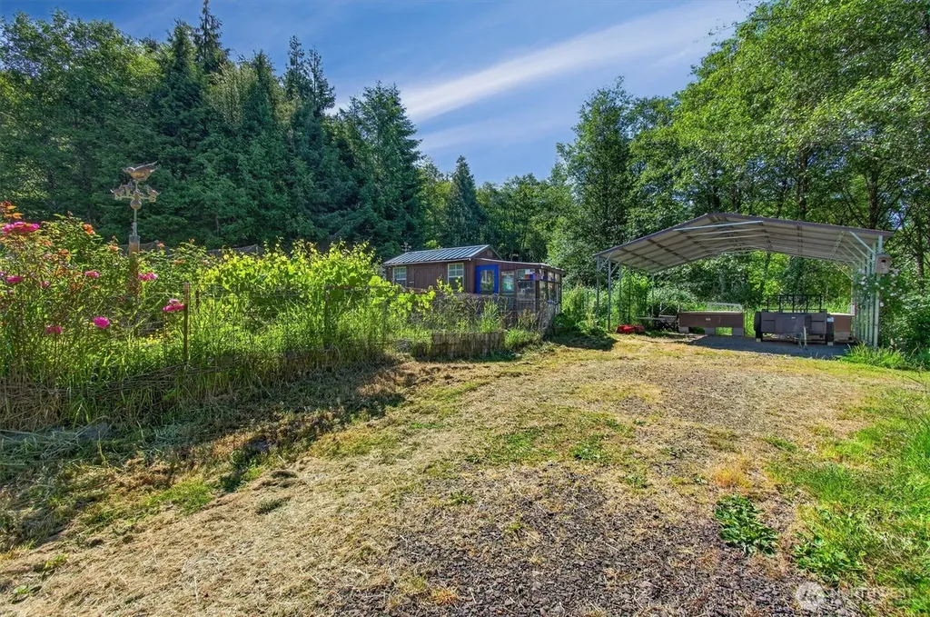 165 Barr Road Rosburg WA 98643