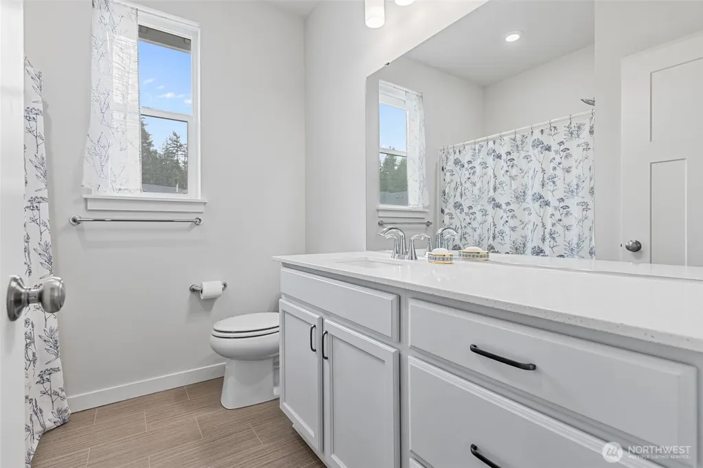 3621 SW Cardiff Street Port Orchard WA 98367