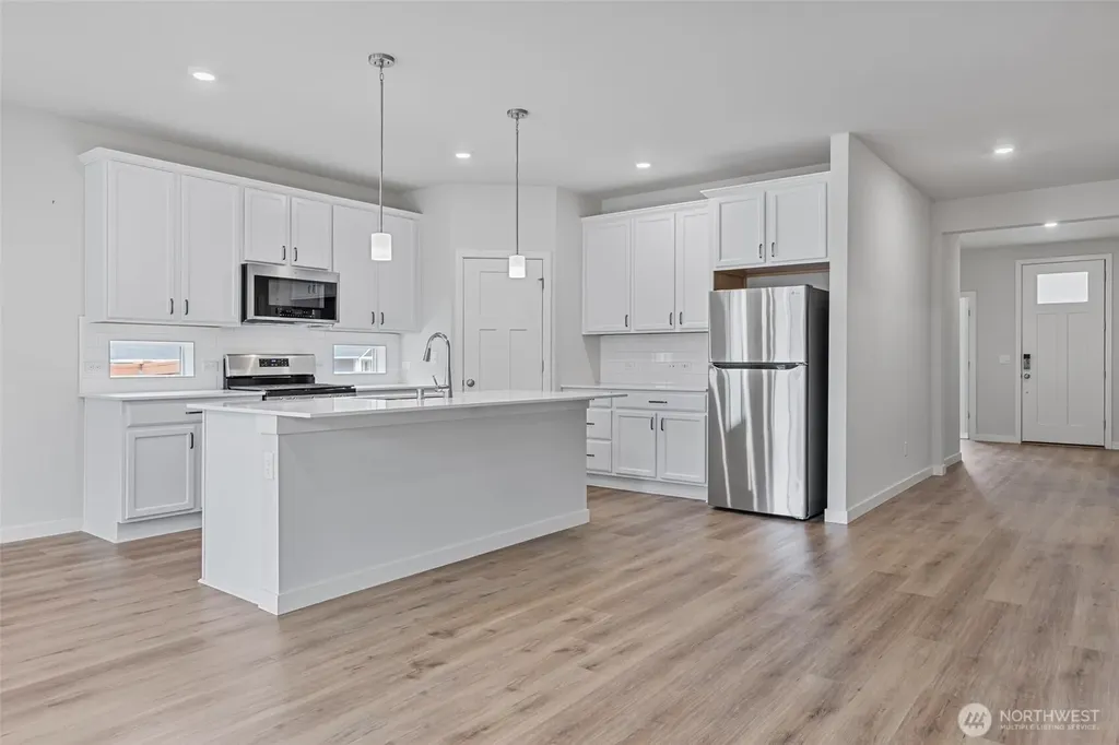 3621 SW Cardiff Street Port Orchard WA 98367