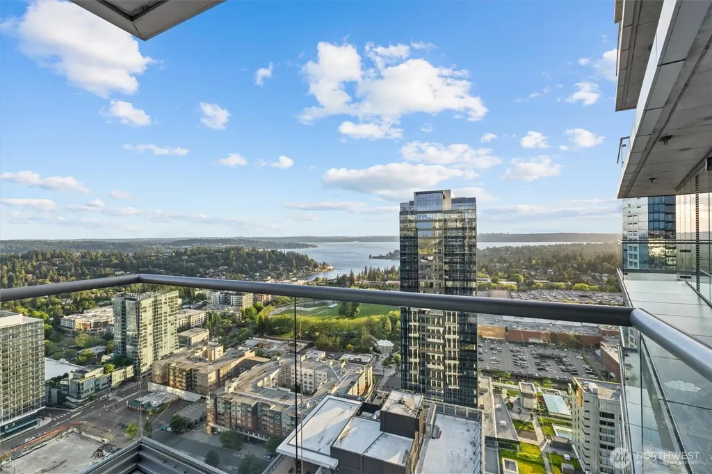 500 106th Avenue NE Bellevue WA 98004