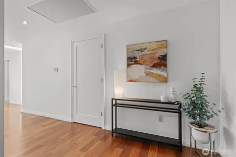 500 106th Avenue NE Bellevue WA 98004