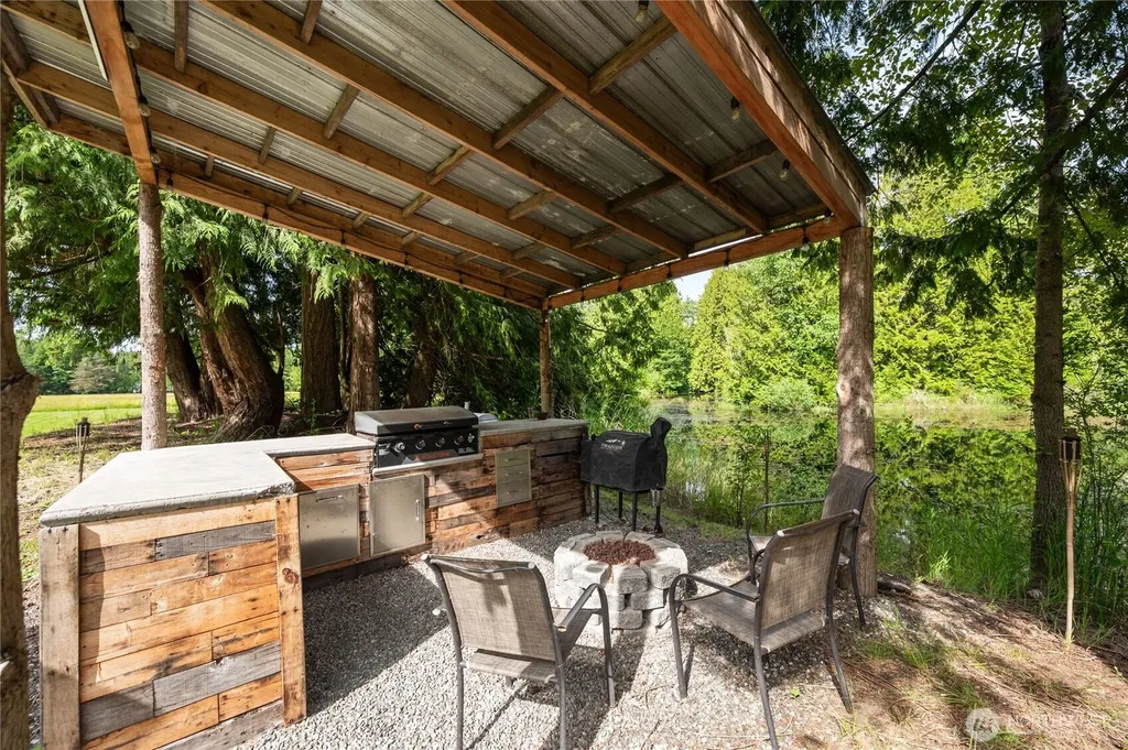 3233 Loomis Trail Road Custer WA 98240