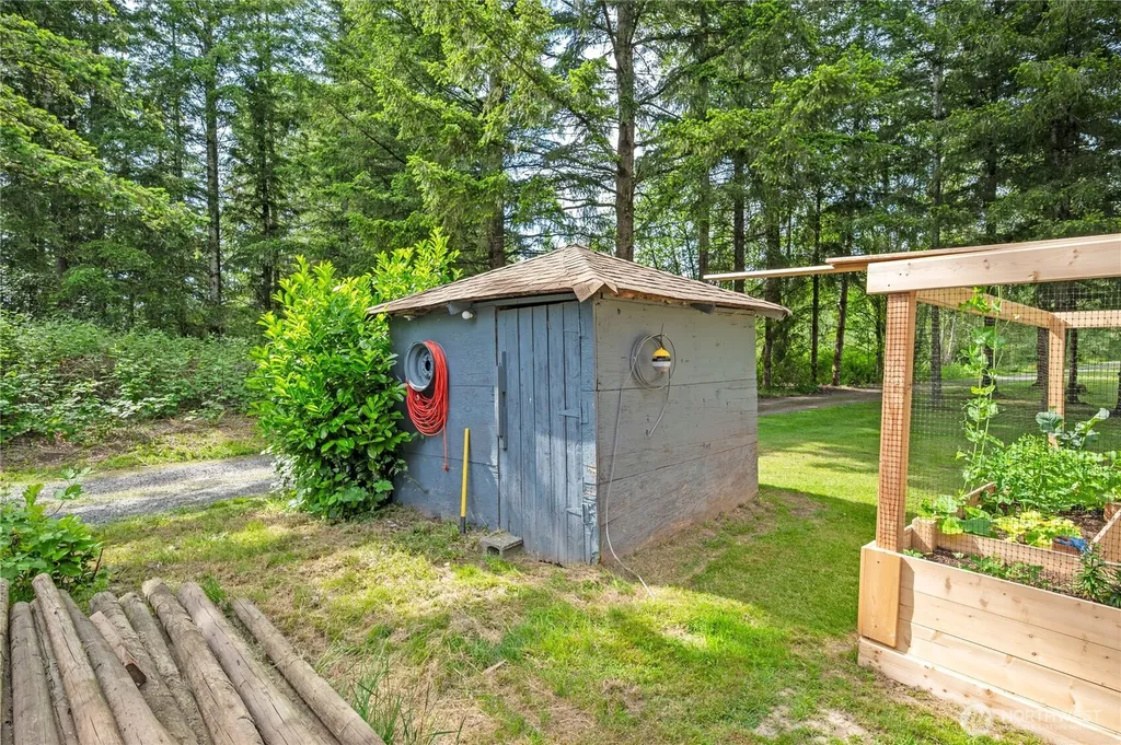 3233 Loomis Trail Road Custer WA 98240