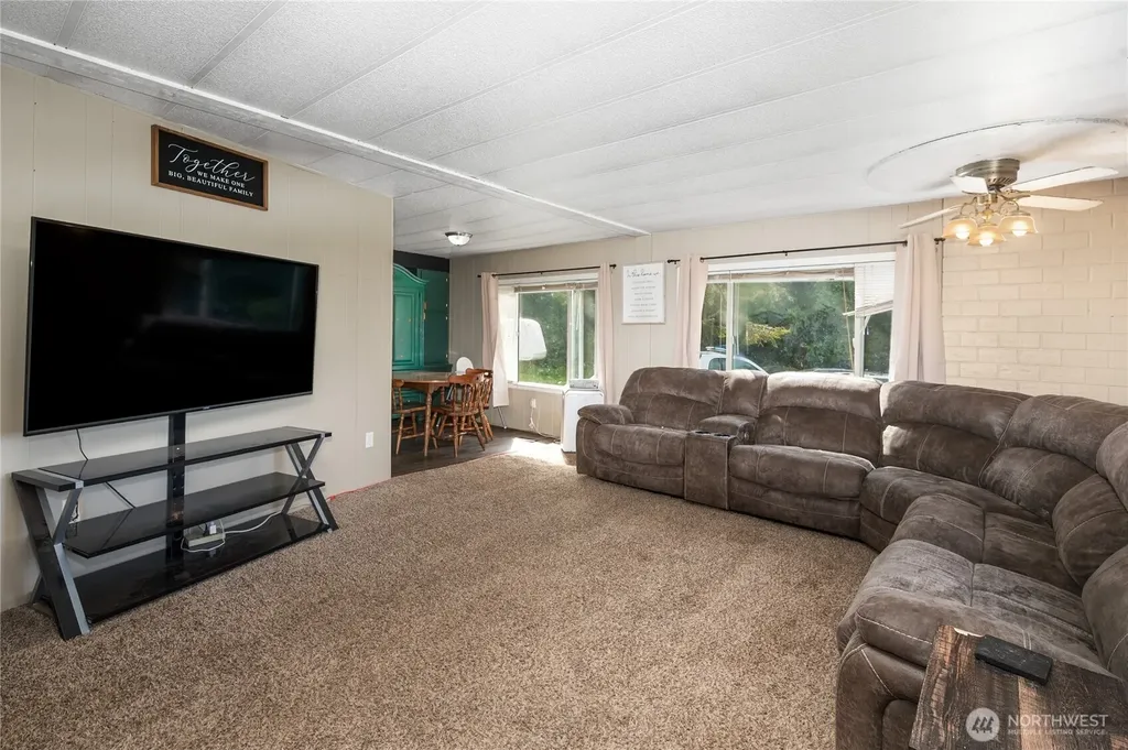 3233 Loomis Trail Road Custer WA 98240