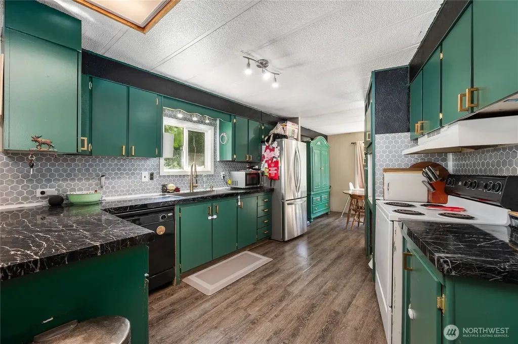 3233 Loomis Trail Road Custer WA 98240