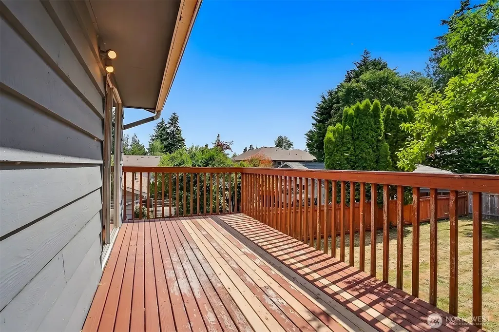1410 NW 195th Street Shoreline WA 98177