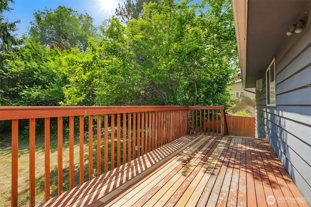 1410 NW 195th Street Shoreline WA 98177