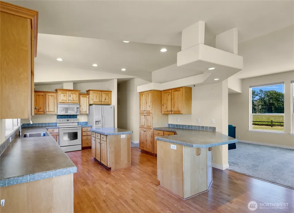 4004 Brown Road Ferndale WA 98248