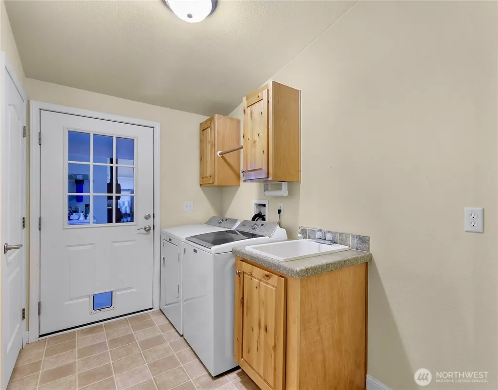4004 Brown Road Ferndale WA 98248