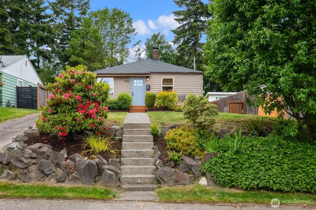 7915 18th Avenue SW Seattle WA 98106