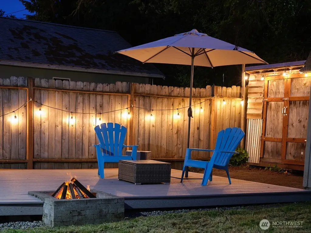 7915 18th Avenue SW Seattle WA 98106
