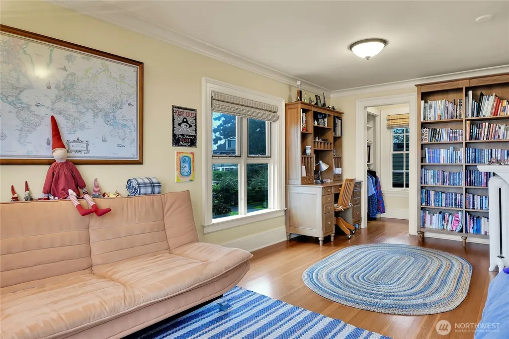 406 Galer Street Seattle WA 98109