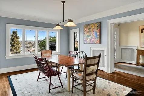 406 Galer Street Seattle WA 98109